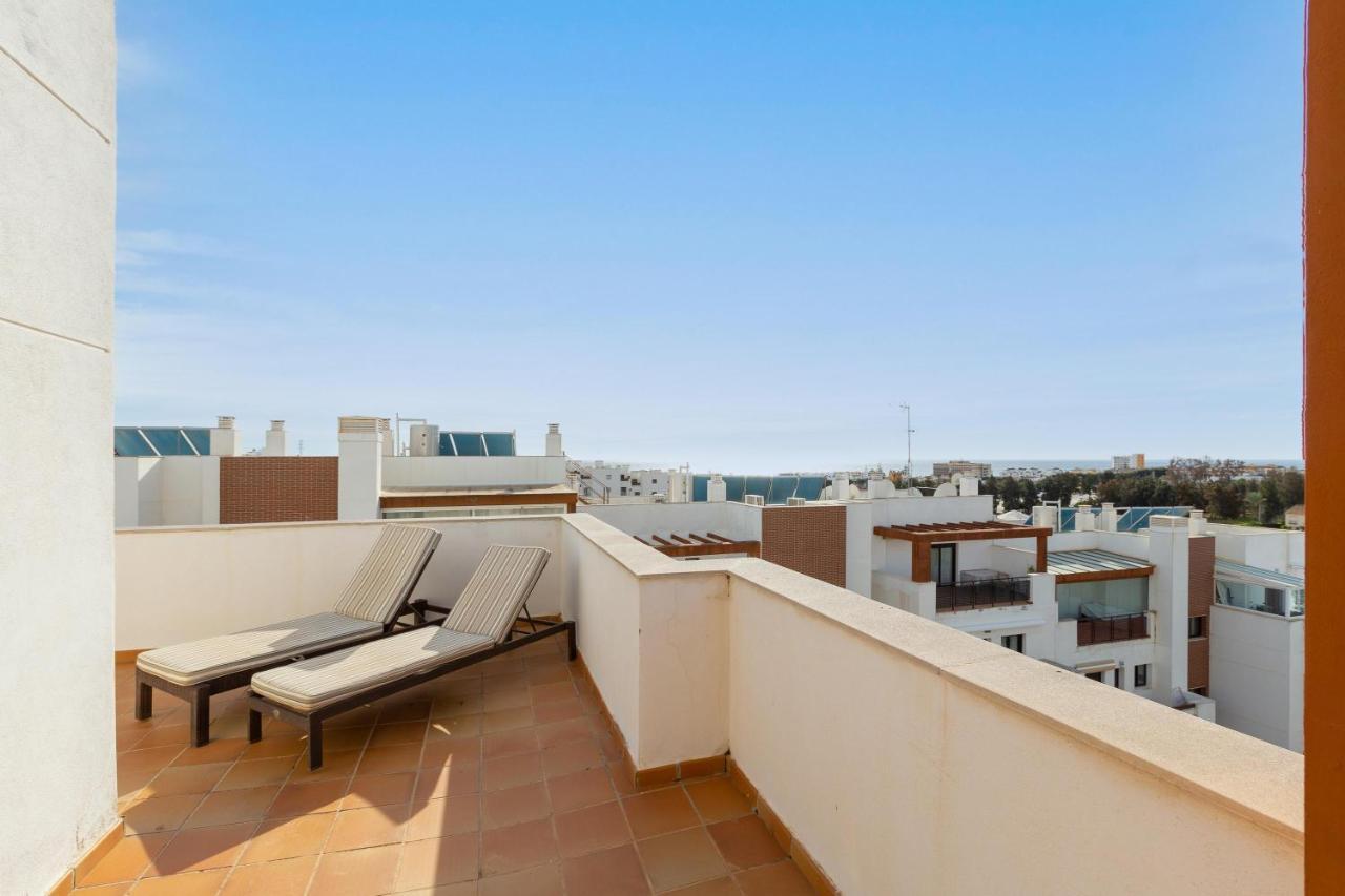 Вилла Penthouse Ла-Кала-де-Михас Экстерьер фото